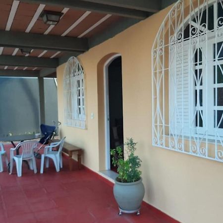 Casa 5 Quartos, Ampla, A 100 Metros Da Praia. Amigos E Familia Sao Bem Vindos A Essa Casa. Venha Viver Momentos Inesqueciveis Aqui. Guarapari Exteriör bild